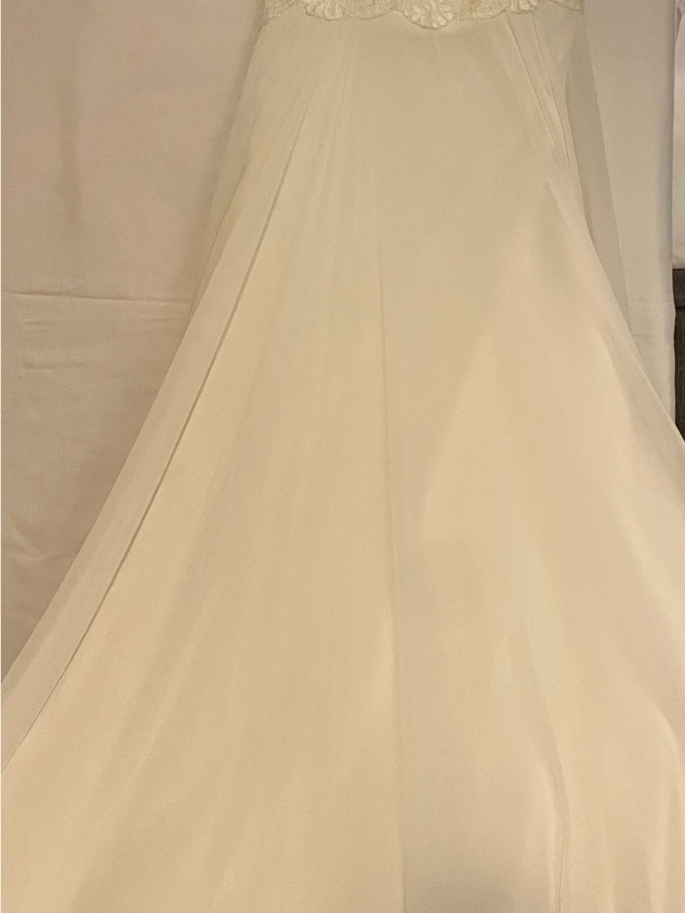 Allure Bridals Ivory Lace-Bodice A-Line Wedding Gown
